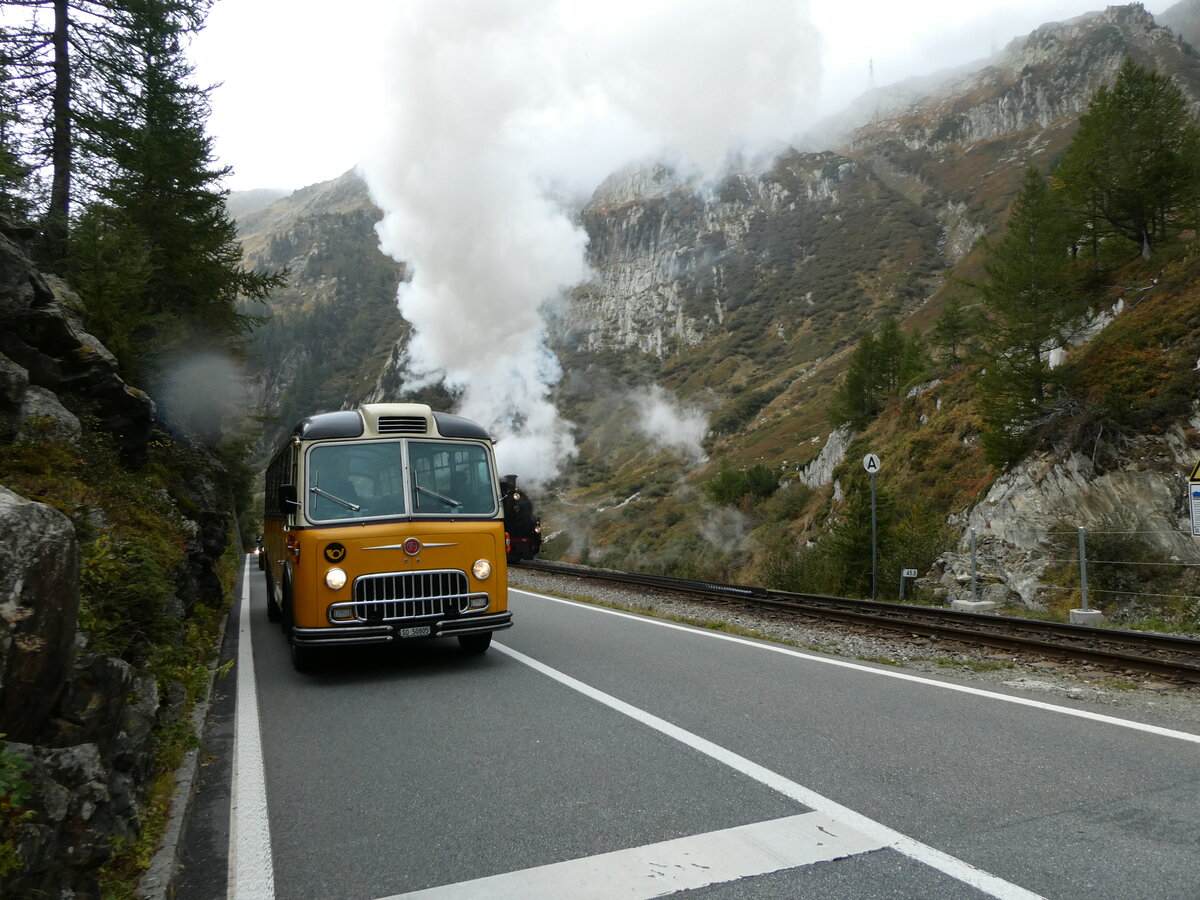 (240'297) - Gerber, Matzendorf - SO 50'805 - FBW/R&J (ex Kontiki, Wettingen; ex P 24'001; ex P 21'501) am 25. September 2022 bei Gletsch