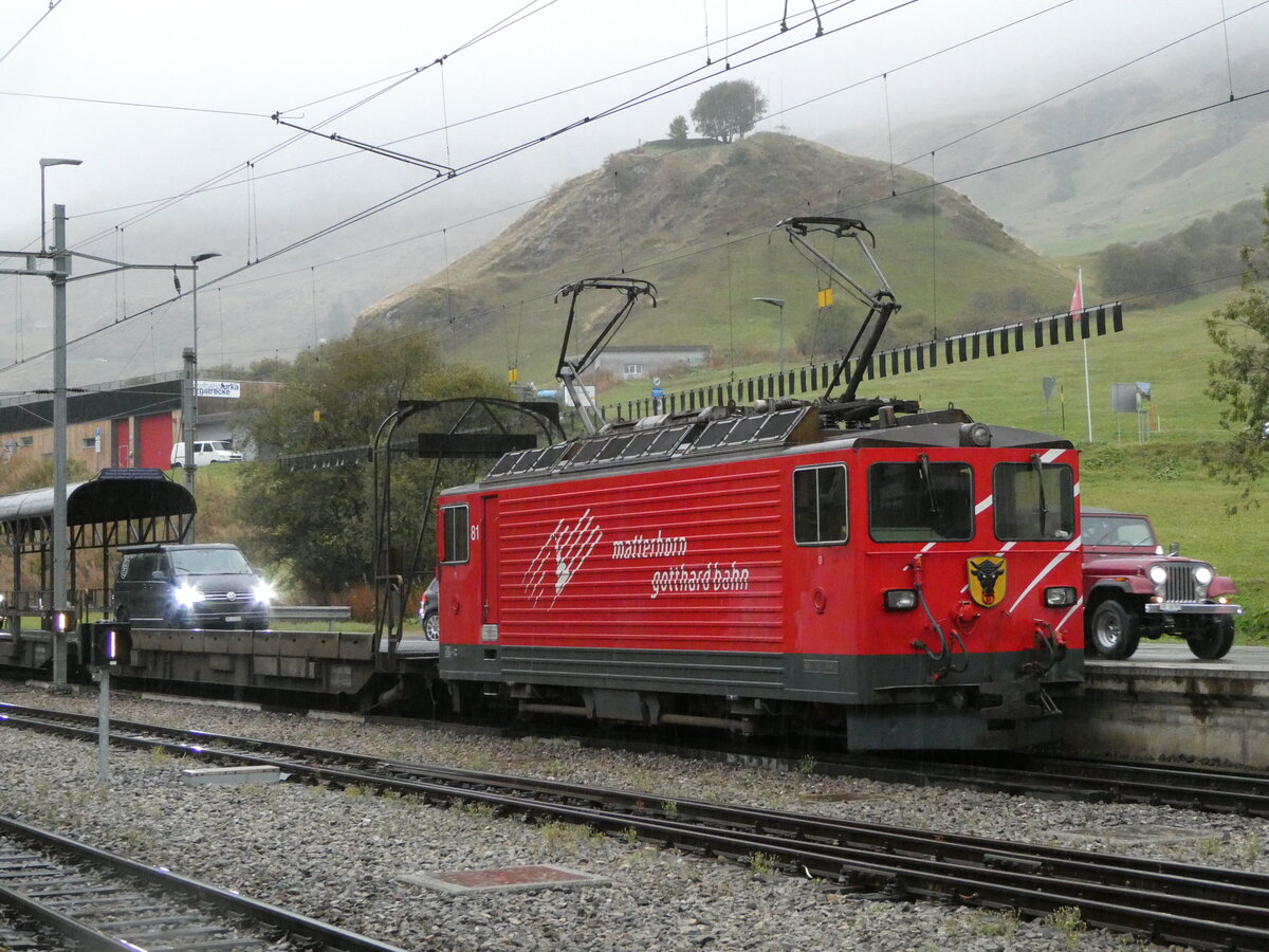 (240'326) - MGB-Lokomotive - Nr. 81 - am 25. September 2022 im Bahnhof Realp