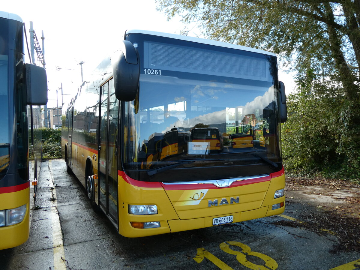 (240'566) - CarPostal Ouest - VD 606'116 - MAN (ex JU 51'279; ex Nr. 13) am 2. Oktober 2022 in Yverdon, Garage 