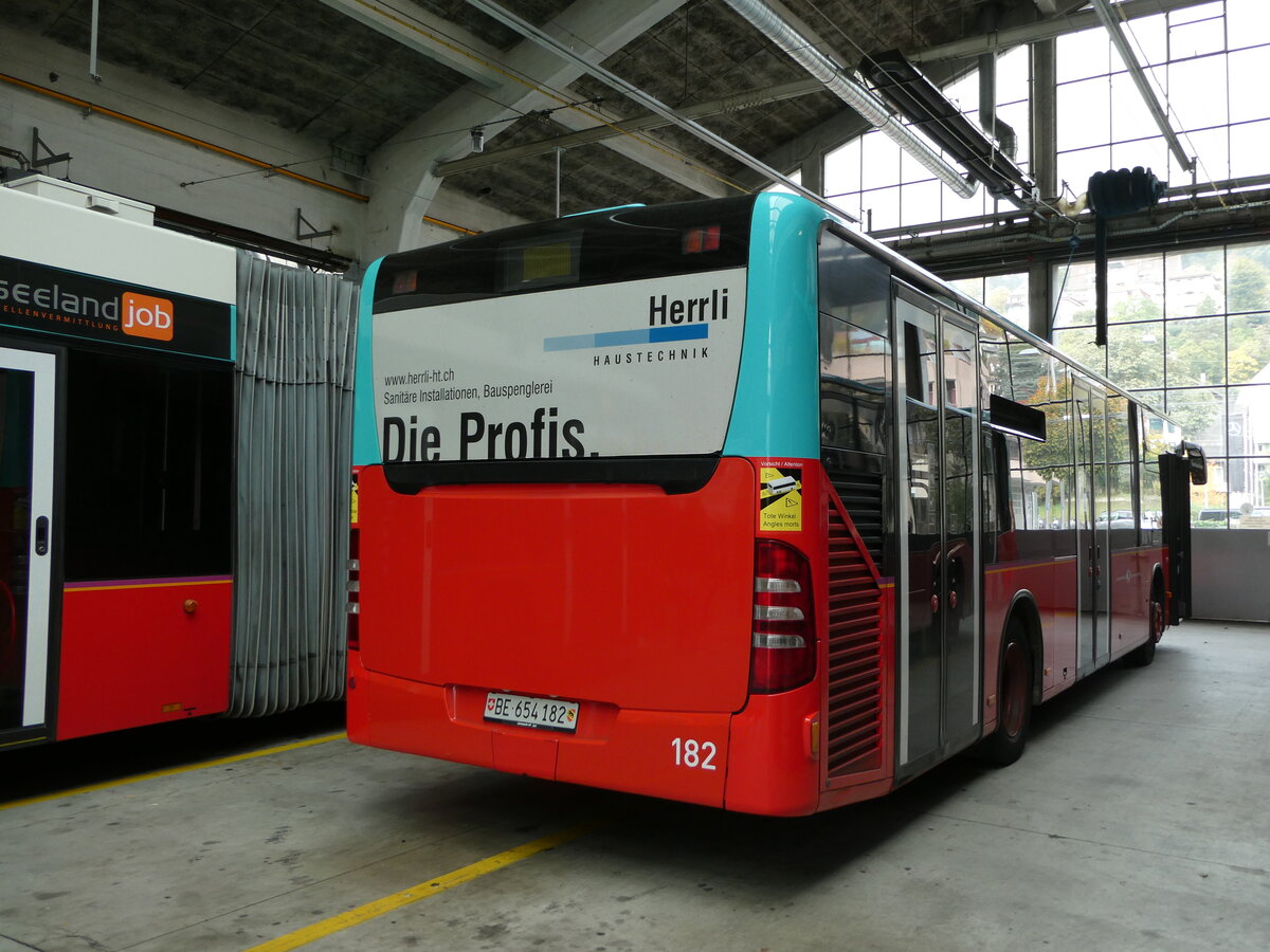 (240'771) - VB Biel - Nr. 182/BE 654'182 - Mercedes am 9. Oktober 2022 in Biel, Depot