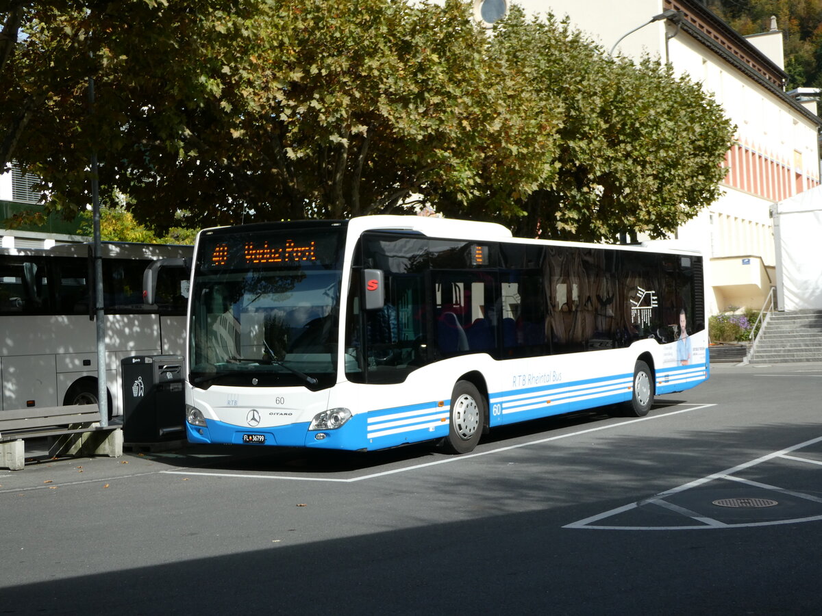 (240'944) - Schdler, Triesenberg (RTB 60) - FL 36'799 - Mercedes am 11. Oktober 2022 in Vaduz, Stdtle