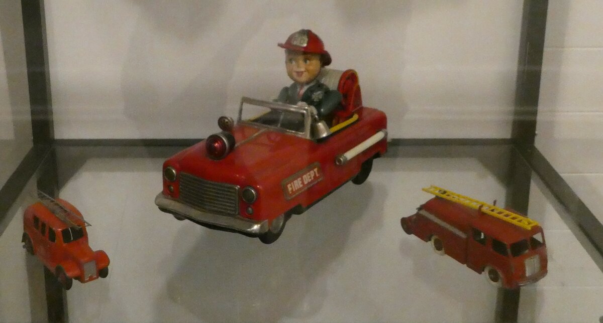 (241'518) - Modellautos am 18. Oktober 2022 in Spiez, Spielzeugmuseum