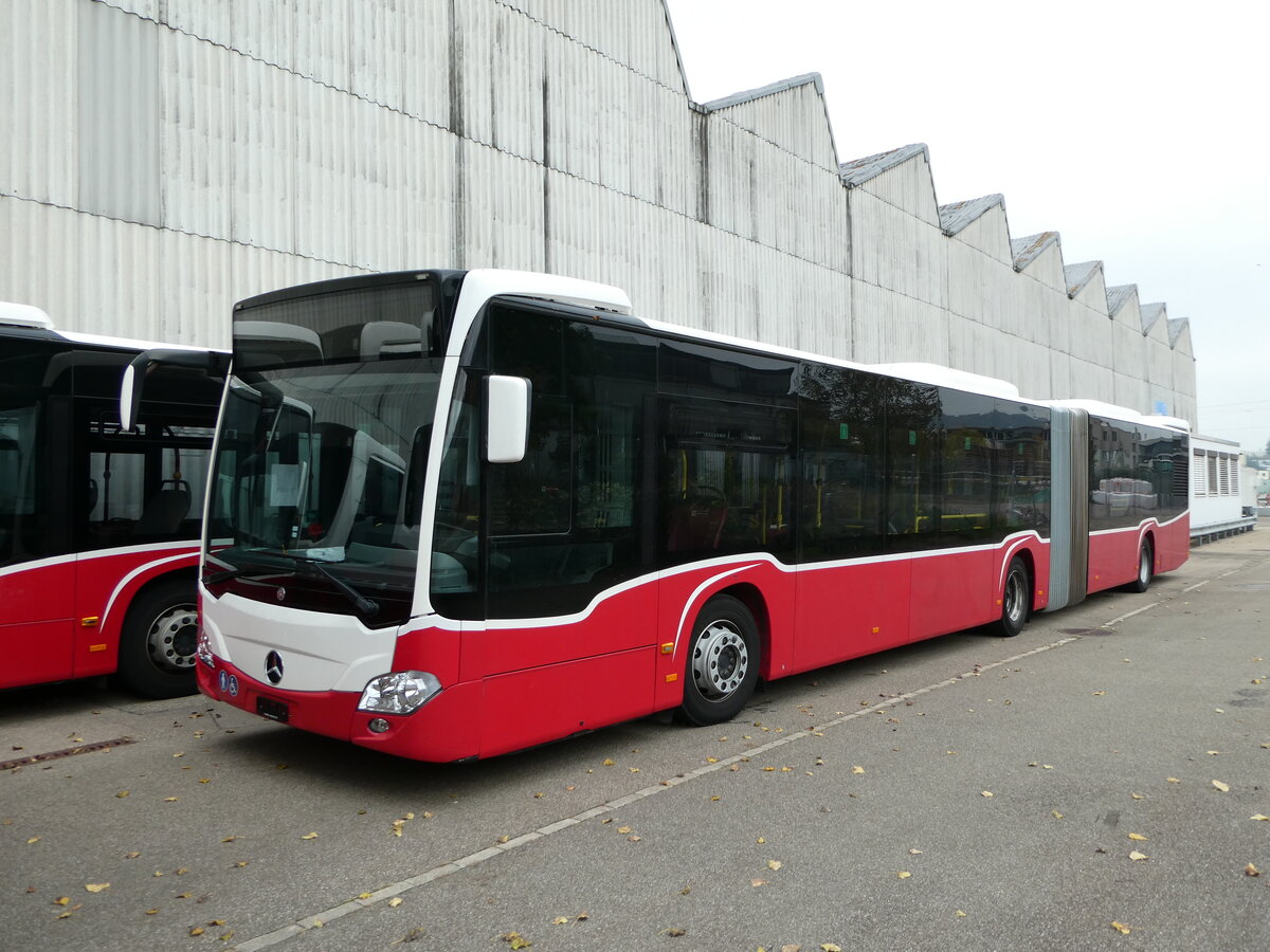 (241'623) - EvoBus, Winterthur - (126'575) - Mercedes (ex Wiener Linien, A-Wien Nr. 8714) am 20. Oktober 2022 in Winterthur, EvoBus