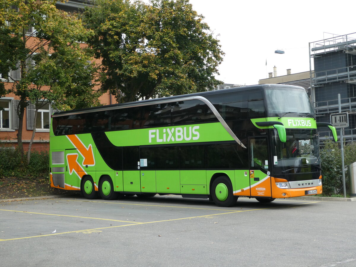 (241'644) - Aus Deutschland: Schrder, Langenau - UL-SC 647 - Setra am 20. Oktober 2022 in Zrich, Sihlquai