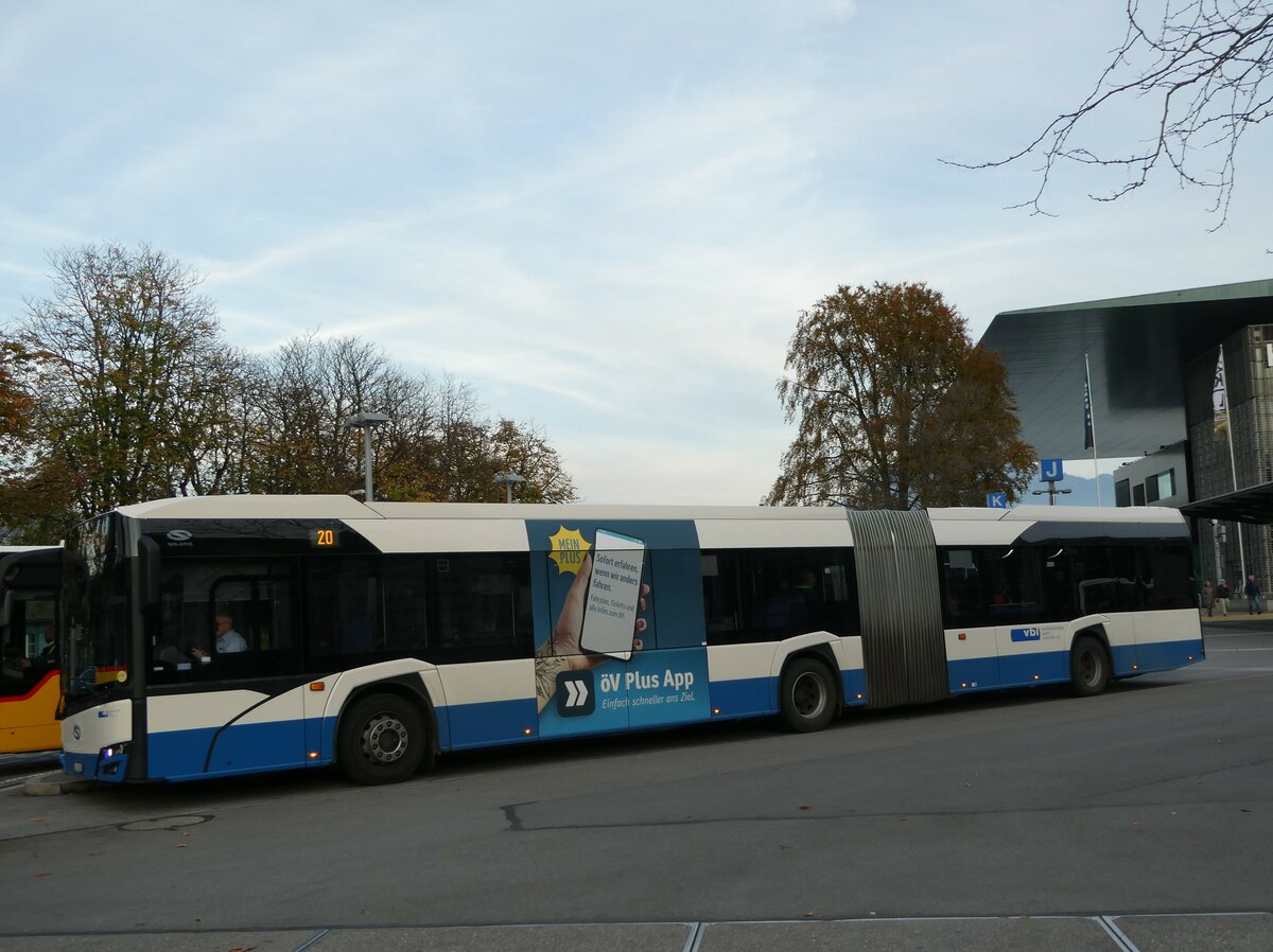 (242'454) - VBL Luzern - Nr. 106/LU 15'056 - Solaris am 11. November 2022 beim Bahnhof Luzern