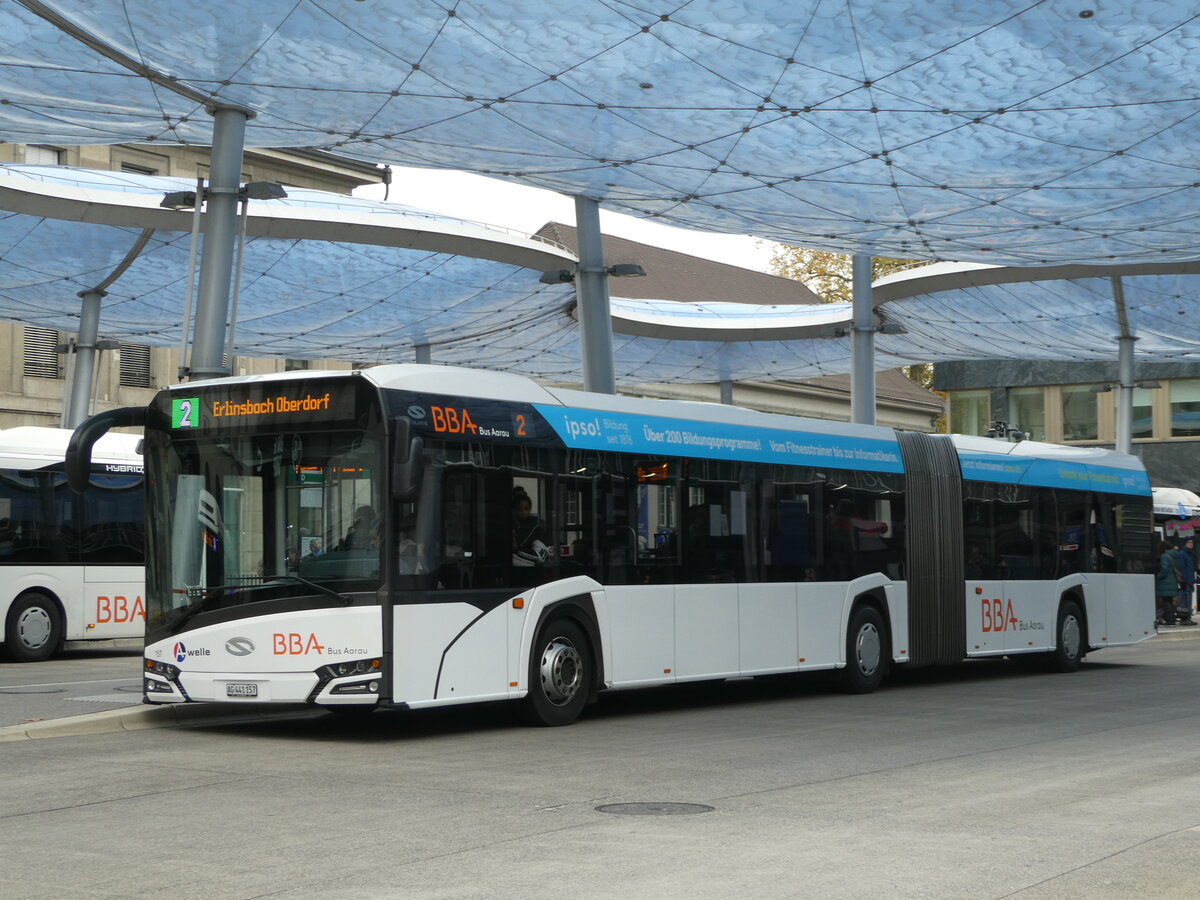 (242'552) - BBA Aarau - Nr. 157/AG 441'157 - Solaris am 12. November 2022 beim Bahnhof Aarau