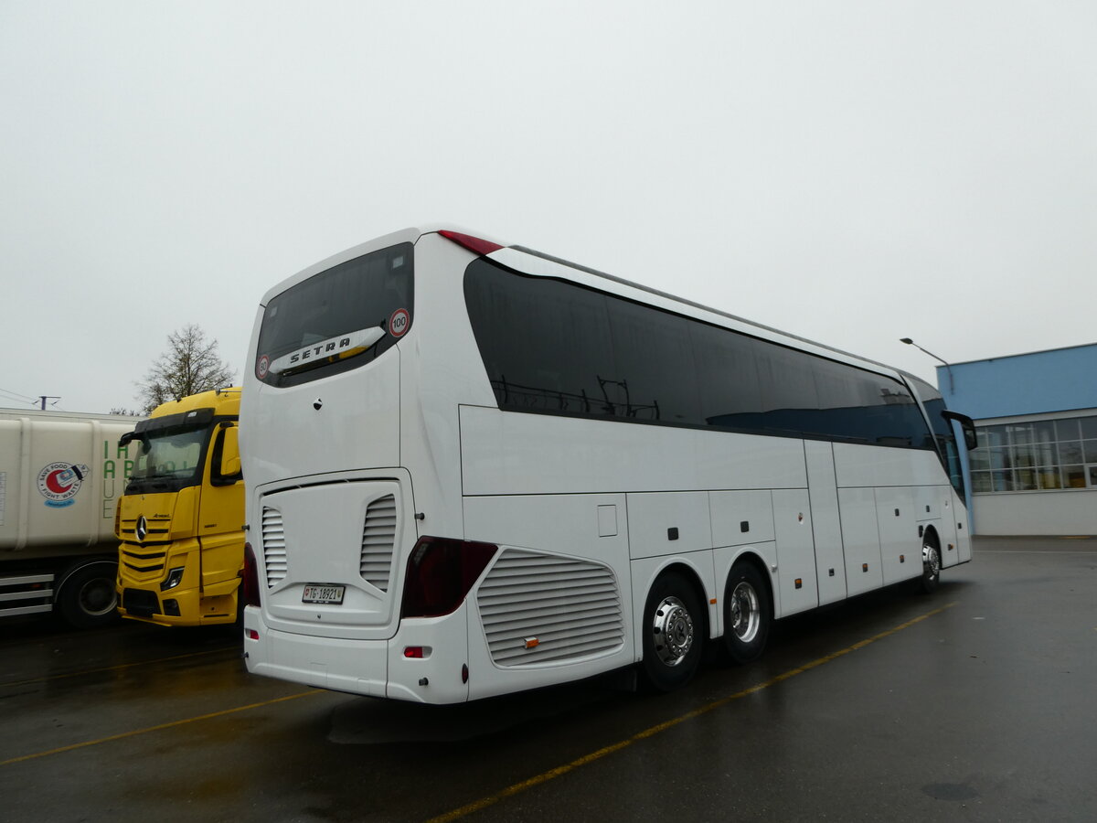 (242'588) - Kfer-Reisen, Arbon - TG 18'921 - Setra (ex Hlsmann, D-Voltlage) am 13. November 2022 in Wil, Larag