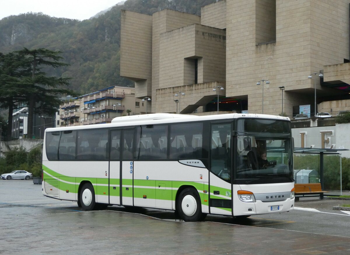 (242'734) - ??? - GF-971 TW - Setra am 15. November 2022 in Campione, Casino