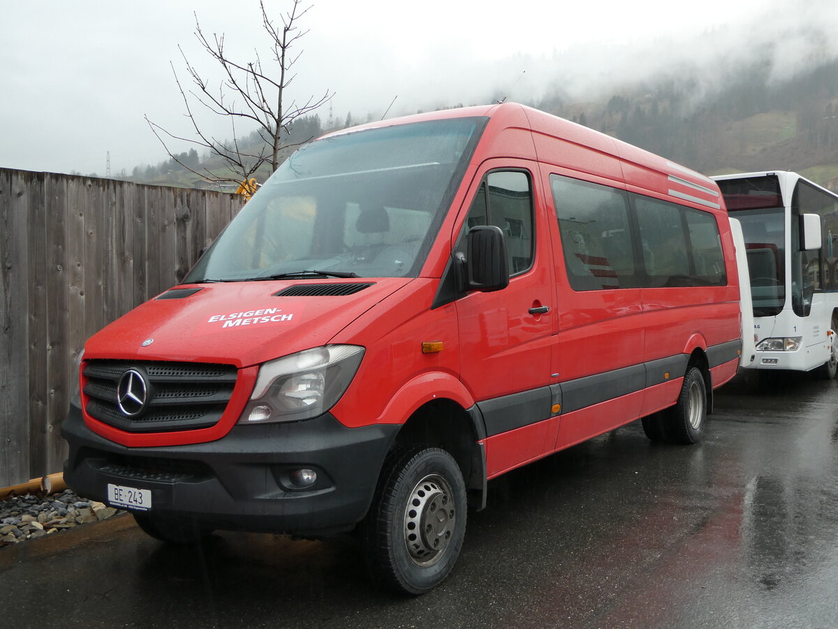 (243'320) - Elsigenalp Bahnen, Achseten - BE 243 - Mercedes (ex AFA Adelboden Nr. 53) am 30. November 2022 in Frutigen, Garage AFA