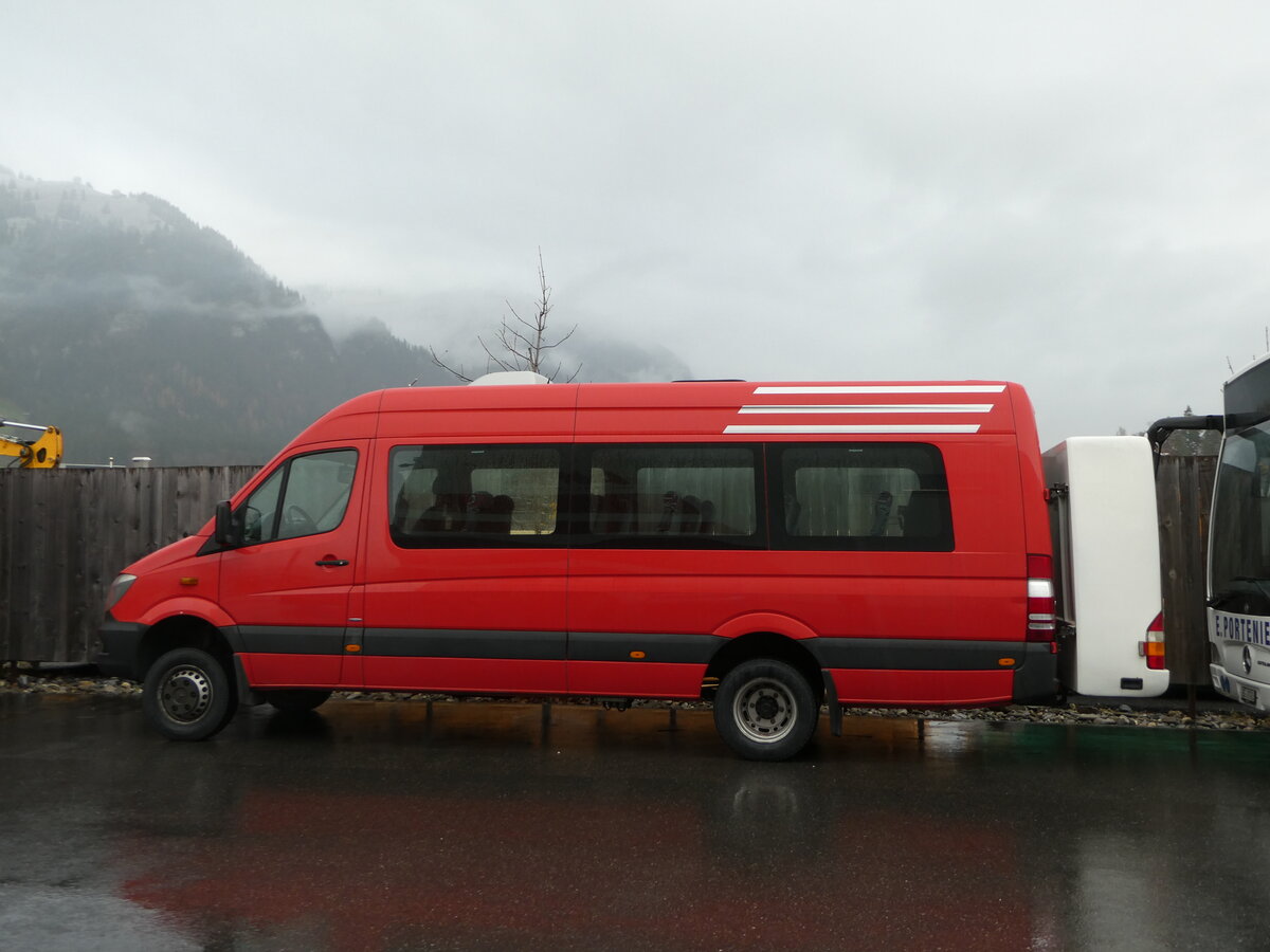 (243'322) - Elsigenalp Bahnen, Achseten - BE 243 - Mercedes (ex AFA Adelboden Nr. 53) am 30. November 2022 in Frutigen, Garage AFA