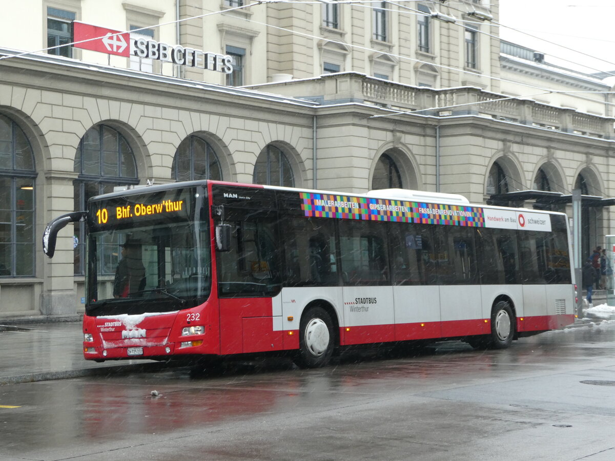 (243'968) - SW Winterthur - Nr. 232/ZH 725'232 - MAN am 16. Dezember 2022 beim Hauptbahnhof Winterthur