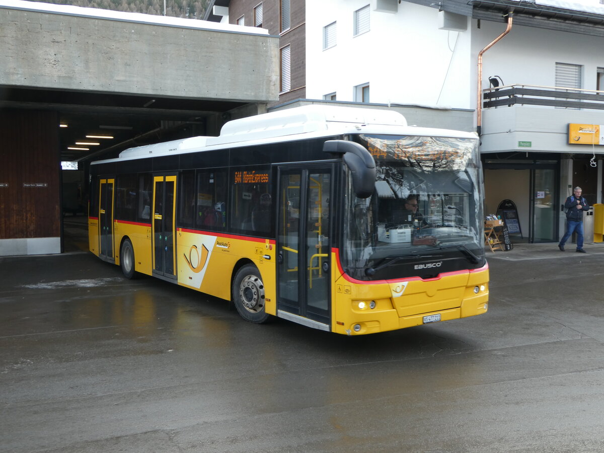 (244'324) - PostAuto Wallis - VS 477'211/PID 10'839 - Ebusco am 1. Januar 2023 in Saas-Fee, Busterminal