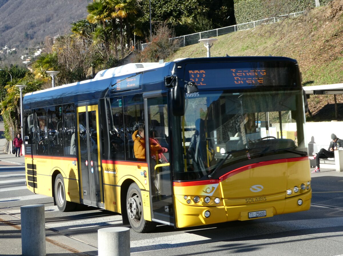 (244'922) - Starnini, Tenero - TI 25'600/PID 10'995 - Solaris am 10. Januar 2023 beim Bahnhof Tenero