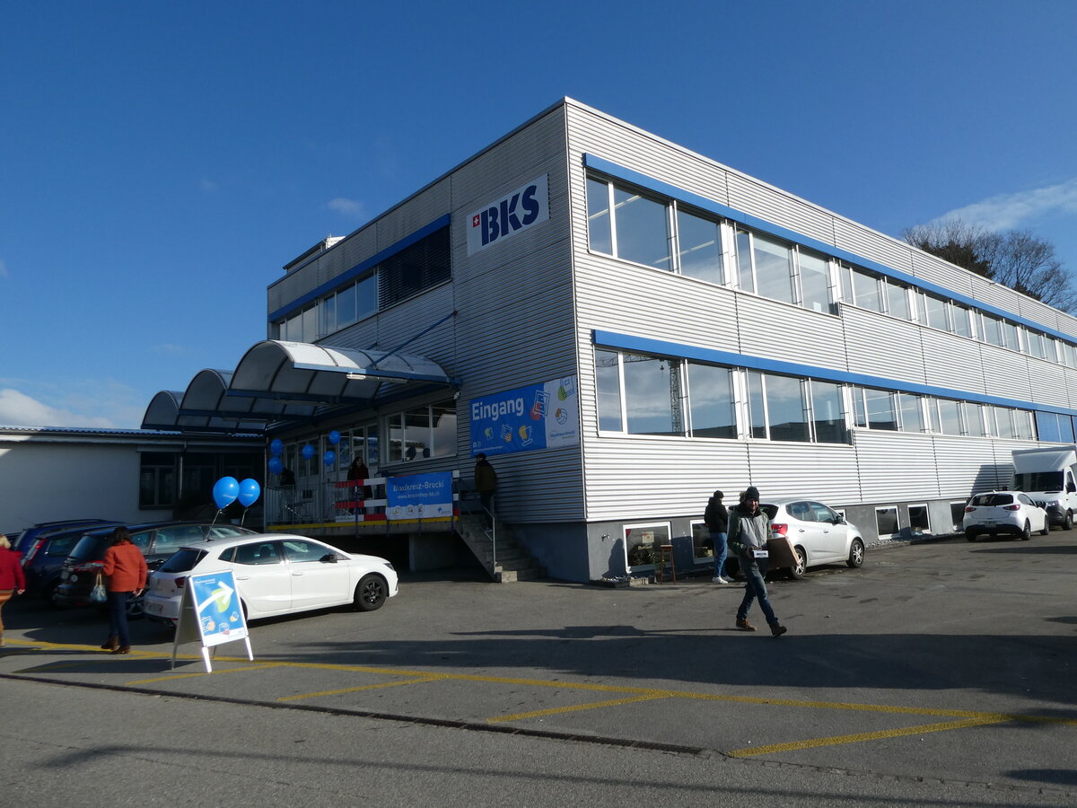 (245'201) - Neuer BrockiShop vom Blauen Kreuz Bern-Freiburg-Solothurn am 21. Januar 2023 in Derendingen 