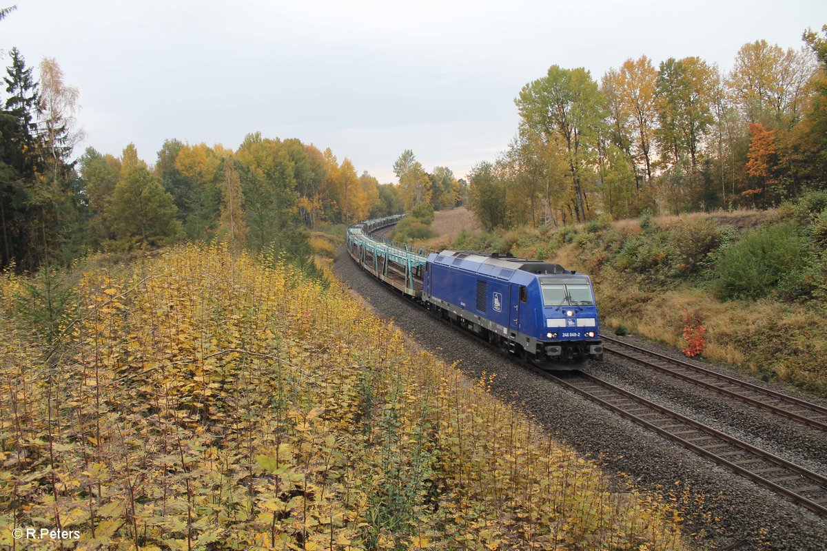 246 049-2 zieht den DGS95177 Regensburg Bbf - Mosel kurz hinter Wiesau/Oberpfalz. 24.10.16