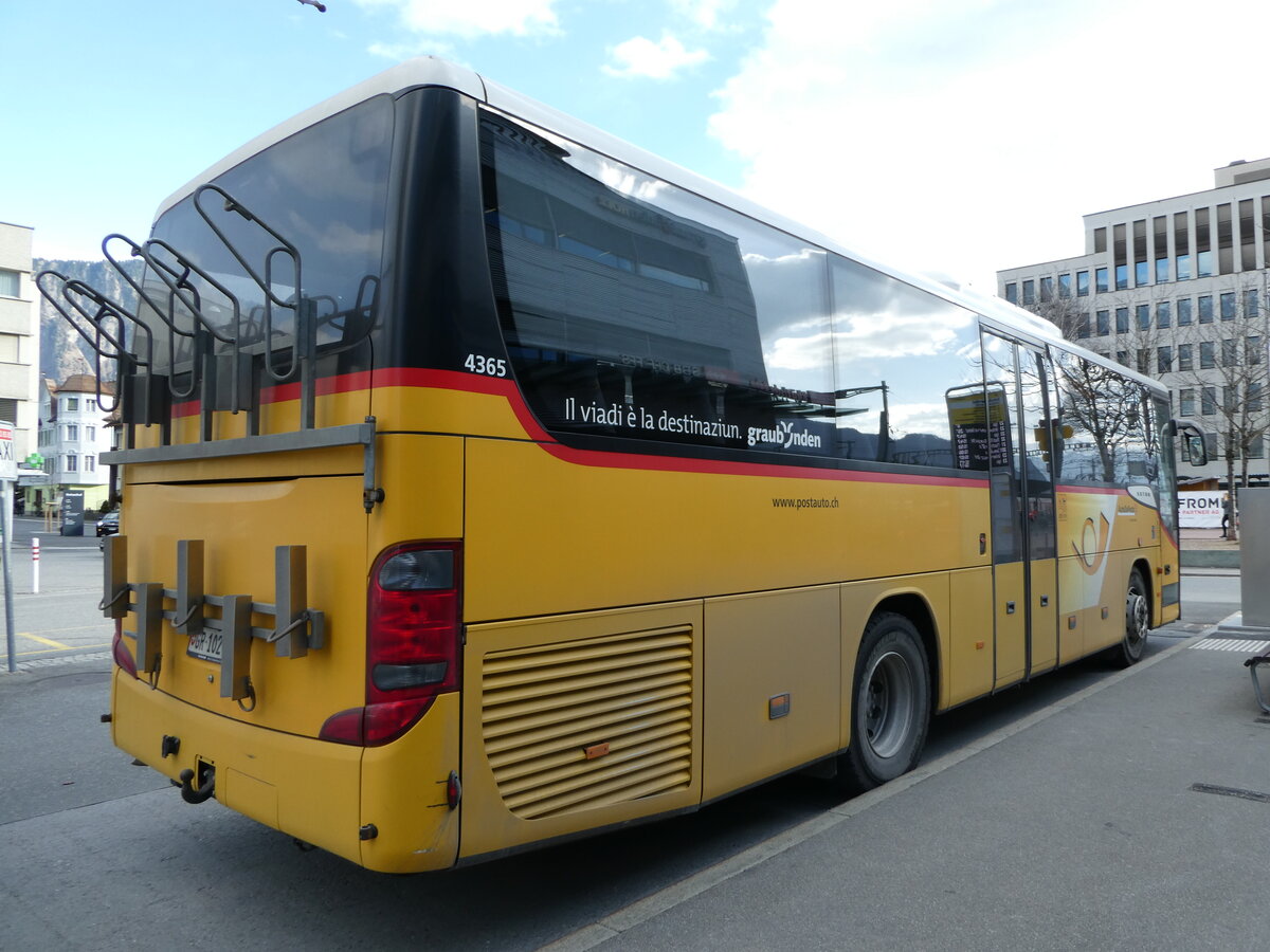 (246'530) - PostAuto Graubnden - GR 102'380/PID 4365 - Setra (ex GR 102'345; ex Riederer, St. Margrethenberg) am 24. Februar 2023 beim Bahnhof Landquart