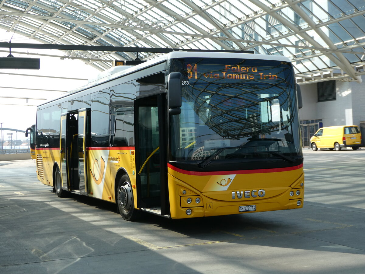 (246'825) - PostAuto Graubnden - GR 179'714/PID 11'283 - Iveco am 3. Mrz 2023 in Chur, Postautostation