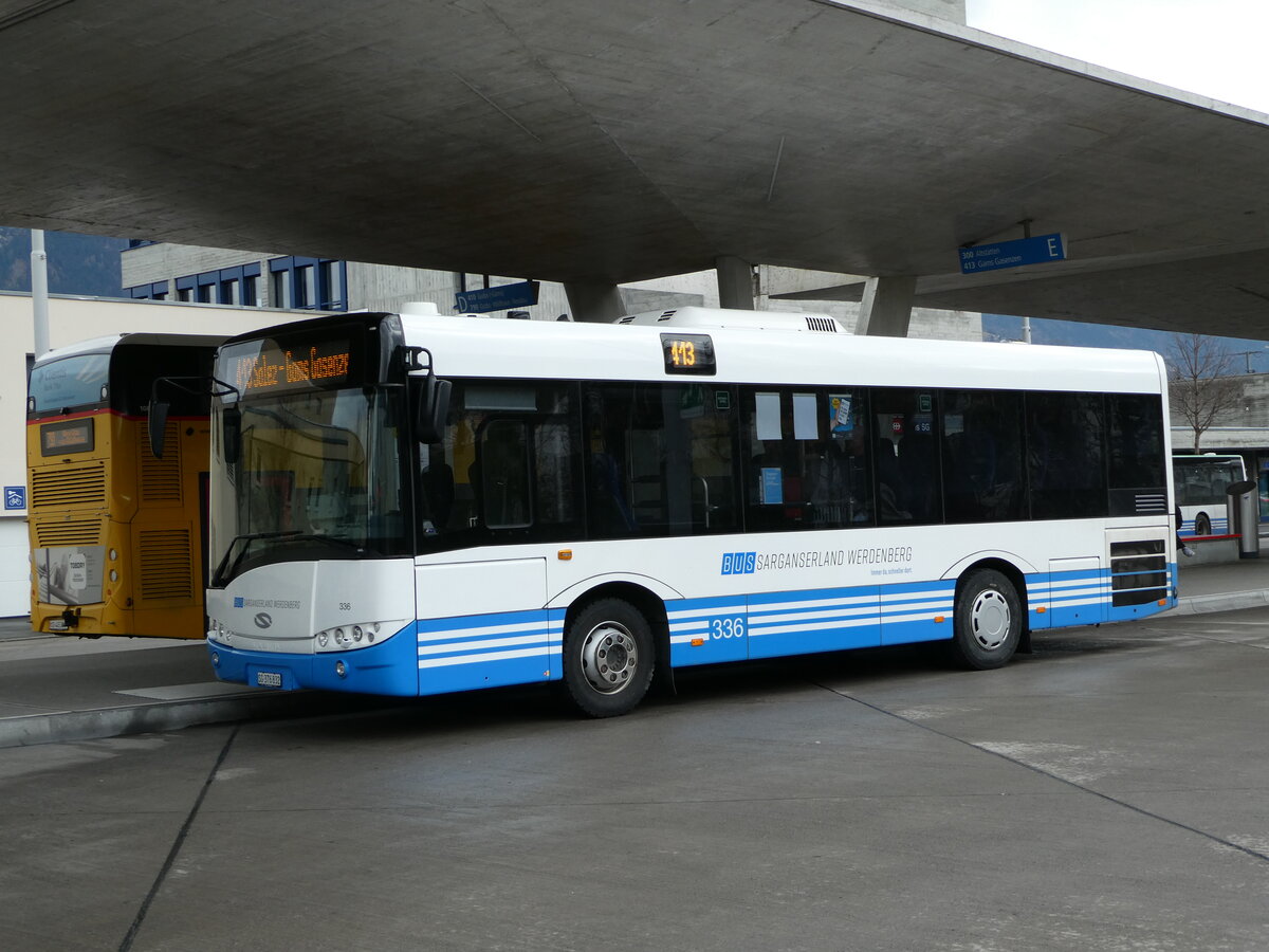 (247'029) - BSW Sargans - Nr. 336/SG 376'832 - Solaris am 9. März 2023 beim Bahnhof Buchs