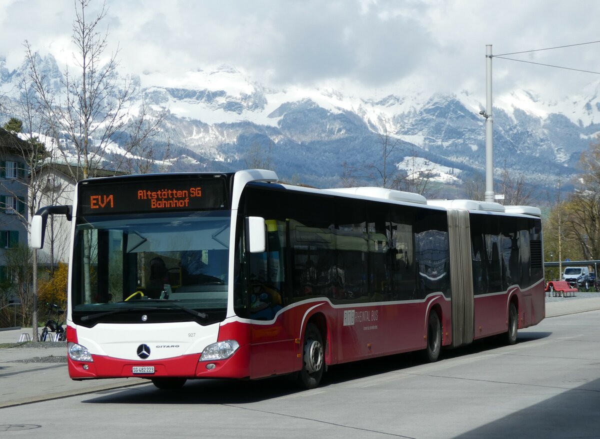 (247'777) - RTB Altsttten - Nr. 927/SG 482'223 - Mercedes (ex Linien Linien, A-Wien Nr. 8739) am 28. Mrz 2023 beim Bahnhof Buchs