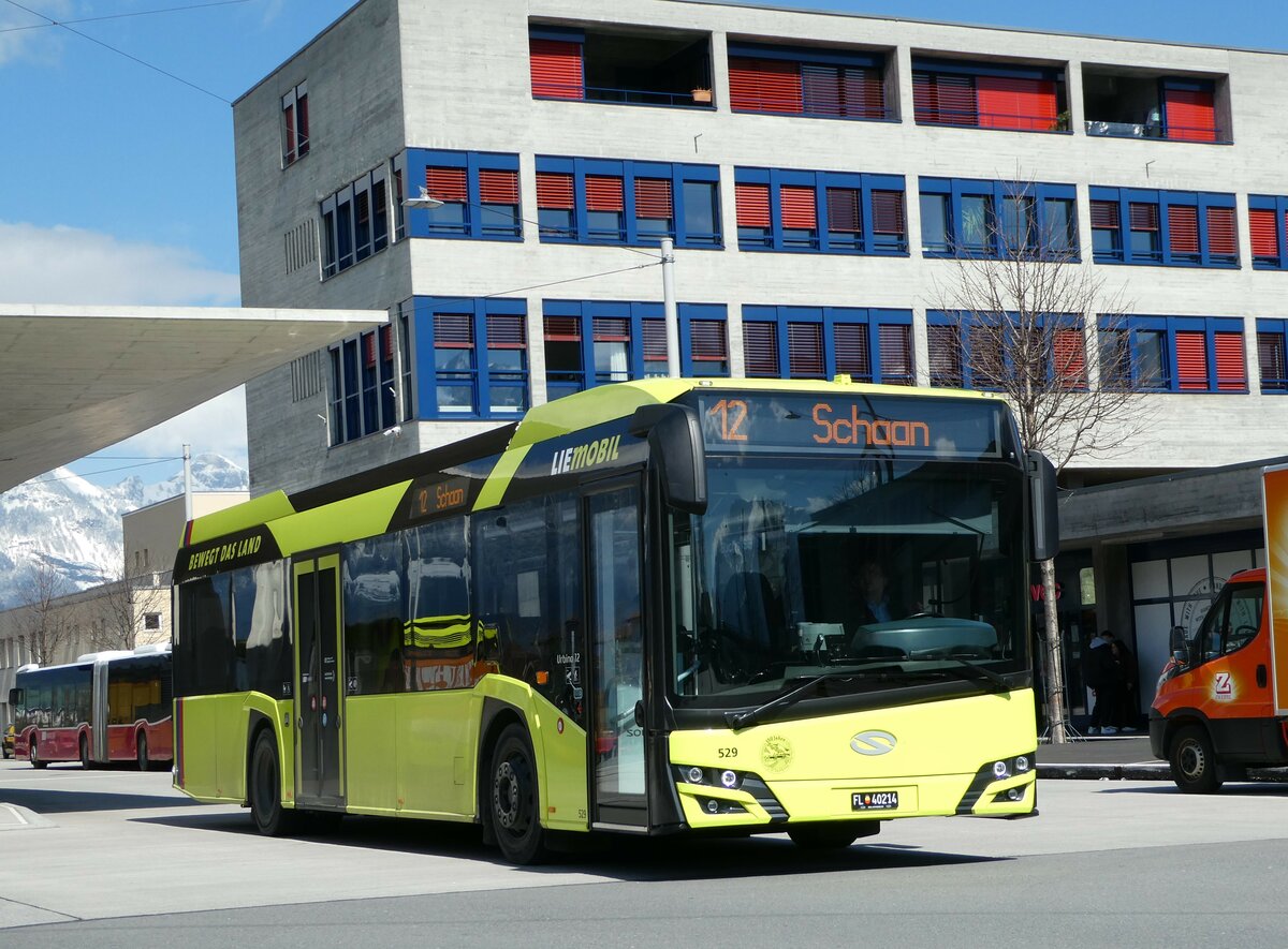 (247'781) - Aus Liechtenstein: BOS PS Anstalt, Vaduz - Nr. 529/FL 40'214 - Solaris am 28. Mrz 2023 beim Bahnhof Buchs