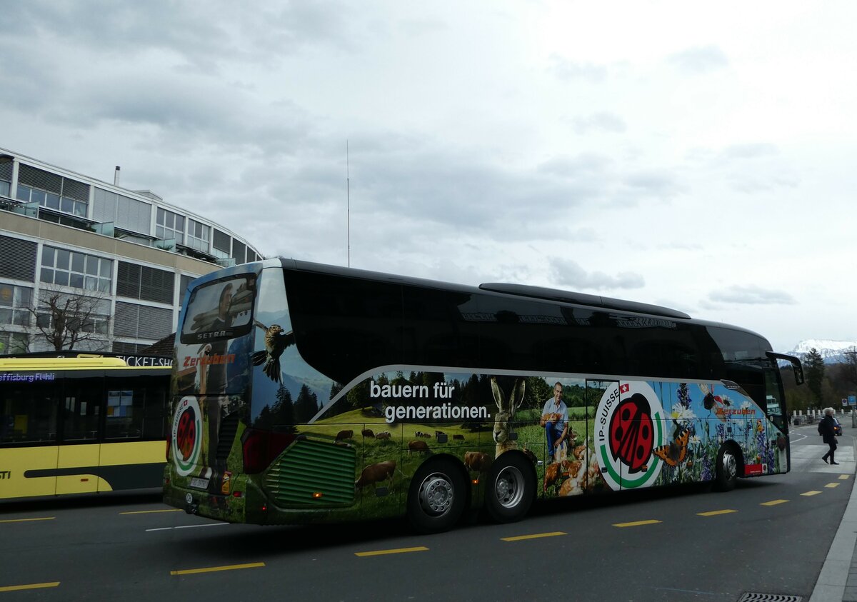 (248'375) - Zerzuben, Visp-Eyholz - Nr. 10/VS 39'790 - Setra am 12. April 2023 beim Bahnhof Thun