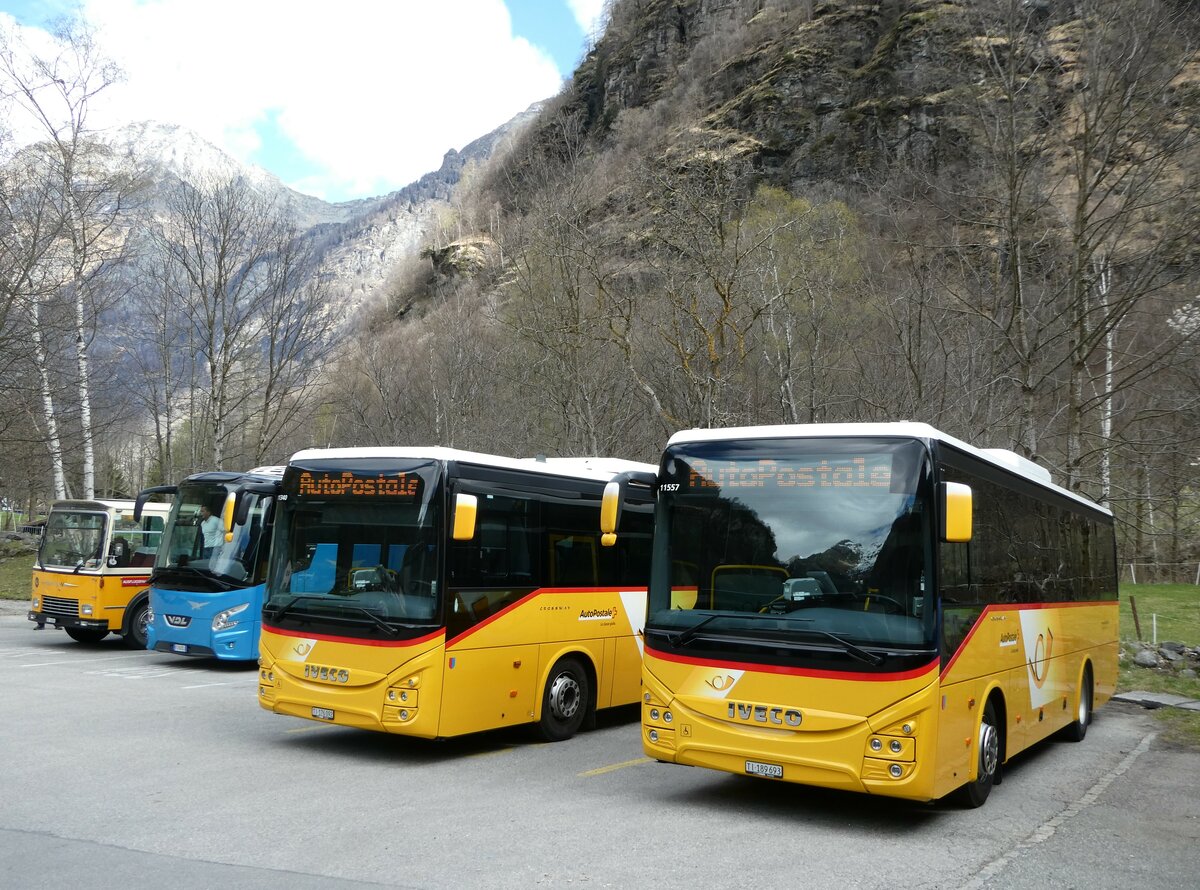 (248'691) - Chiesa, Riazzino - TI 189'693/PID 11'557 - Iveco am 16. April 2023 in Sonogno