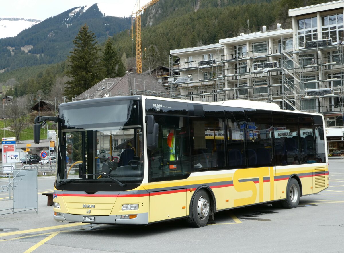 (248'957) - Grindelwaldbus, Grindelwald - Nr. 17/BE 72'444 - MAN/Gppel (ex STI Thun - Nr. 133) am 21. April 2023 beim Bahnhof Grindelwald