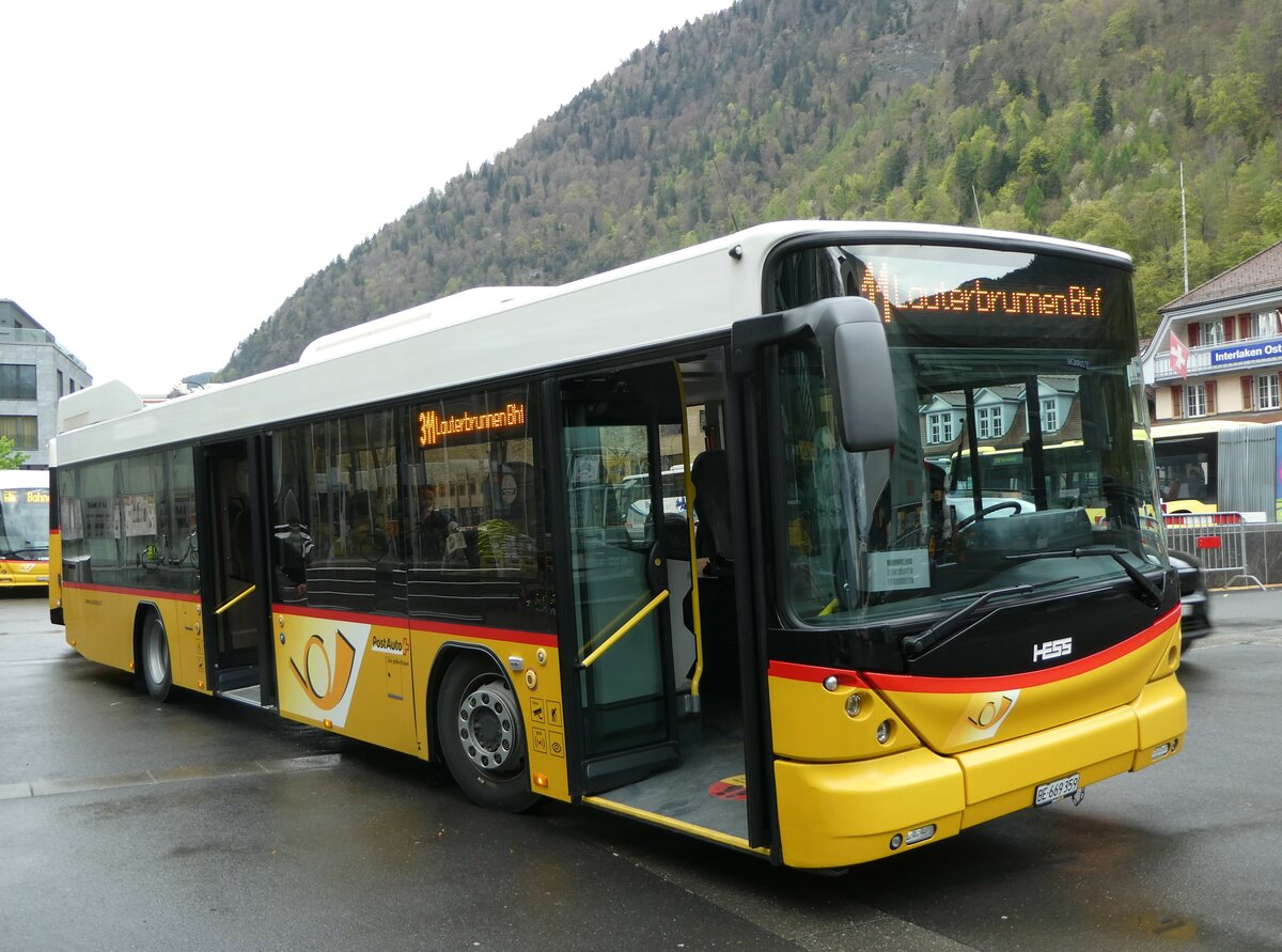 (249'178) - PostAuto Bern - BE 669'359/PID 10'147 - Hess (ex Nr. 6; ex Klopfstein, Laupen Nr. 6) am 28. April 2023 beim Bahnhof Interlaken Ost