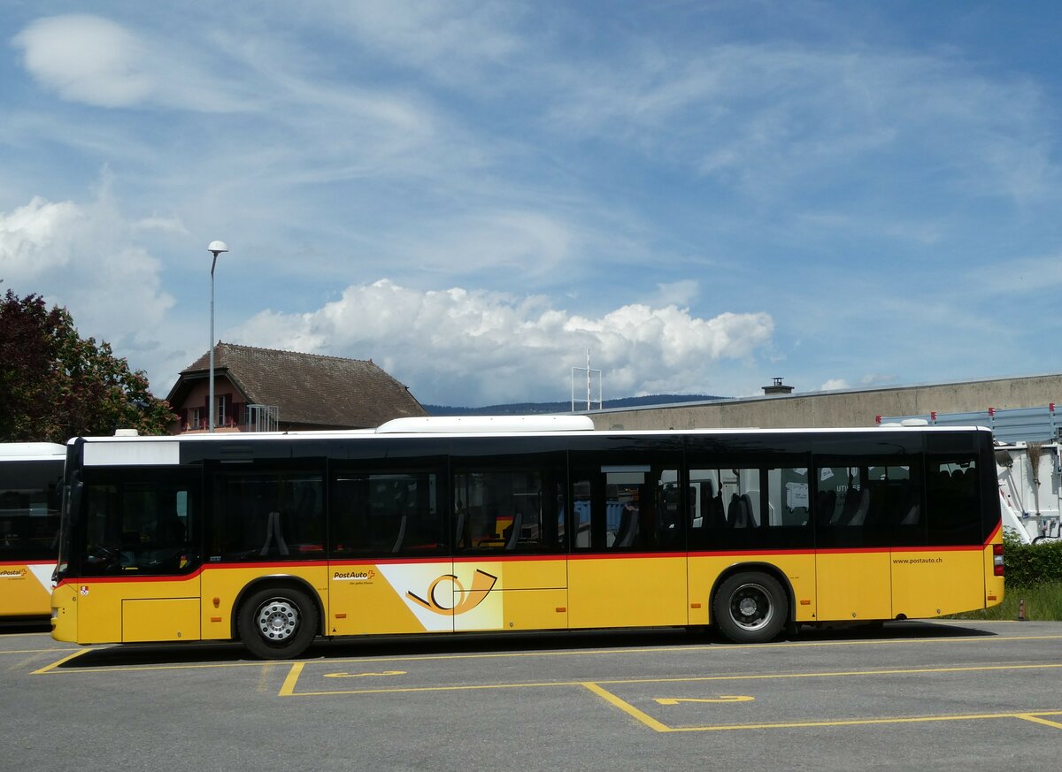 (249'649) - PostAuto Zentralschweiz - Nr. 6/OW 10'003/PID 4930 - MAN (ex Dillier, Sarnen Nr. 6) am 5. Mai 2023 in Yverdon, Garage