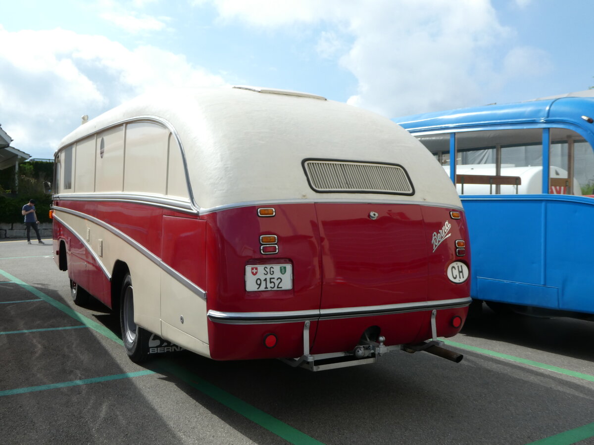 (249'732) - Sutter, Gossau - SG 9152 - Berna/R&J (ex Guggenbhl, Brissago; ex VB Biel Nr. 110; ex VB Biel Nr. 10) am 6. Mai 2023 in Attikon, Wegmller