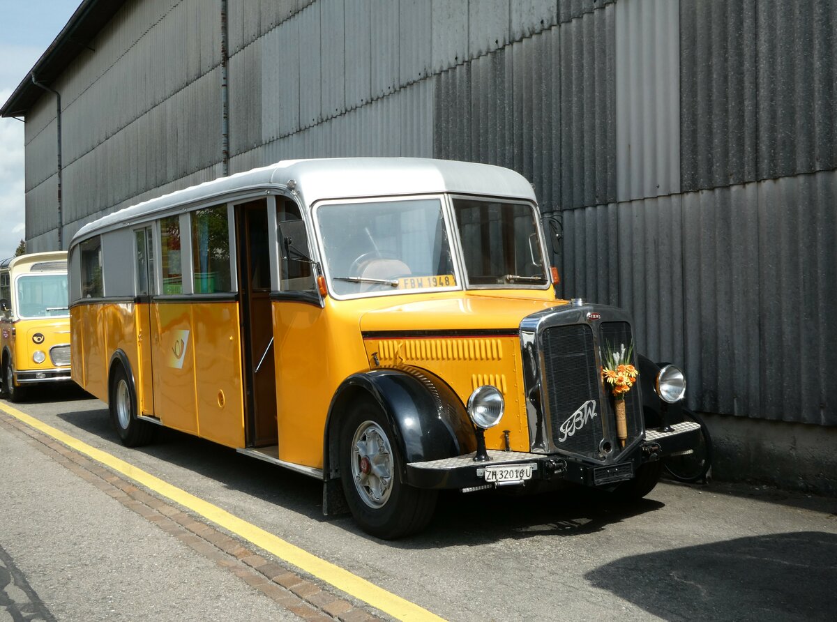 (249'750) - Kuser, Buch am Irchel - ZH 32'016 U - FBW/Tscher (ex Badertscher, Winterthur; ex P 24'574: ex P 1394) am 6. Mai 2023 in Attikon, Wegmller