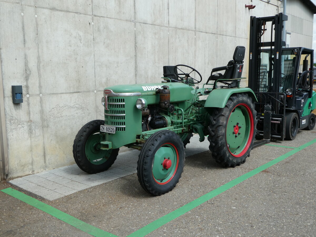 (249'761) - Bhrer - ZH 80'520 - am 6. Mai 2023 in Attikon, Wegmller