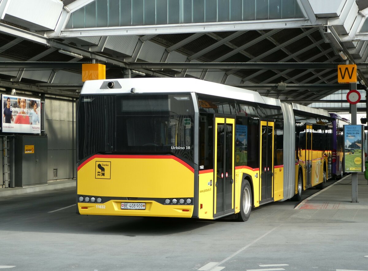 (250'131) - PostAuto Bern - Nr. 11'632/BE 408'909/PID 11'632 - Solaris am 18. Mai 2023 in Bern, Postautostation