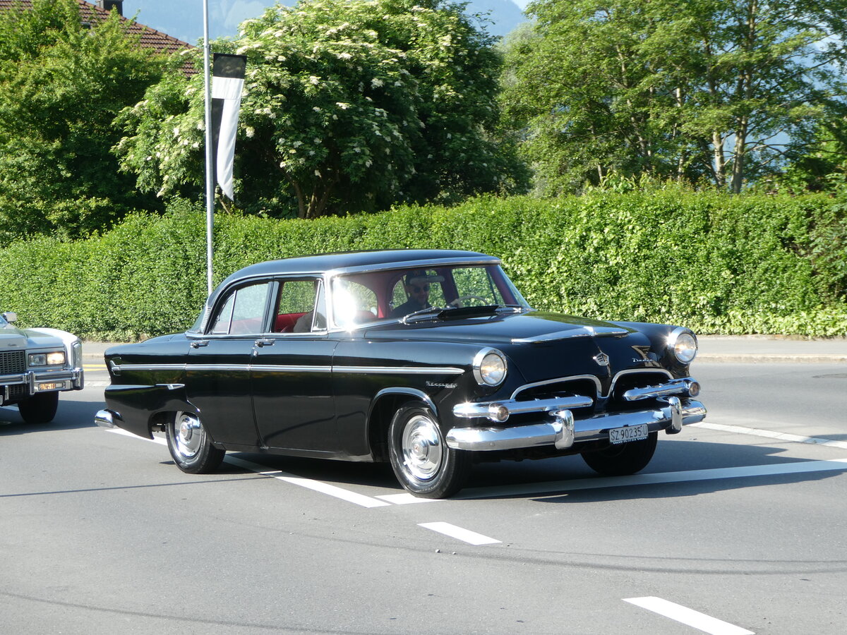 (250'512) - Dodge - SZ 90'235 U - am 27. Mai 2023 in Sarnen, OiO