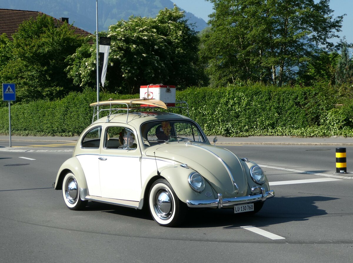 (250'516) - VW-Kfer - LU 130'760 - am 27. Mai 2023 in Sarnen, OiO