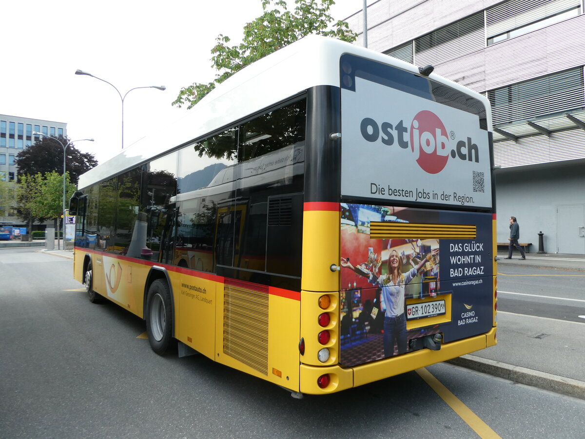 (250'733) - Gessinger, Bad Ragaz - GR 102'390/PID 11'608 - Scania/Hess am 30. Mai 2023 beim Bahnhof Landquart