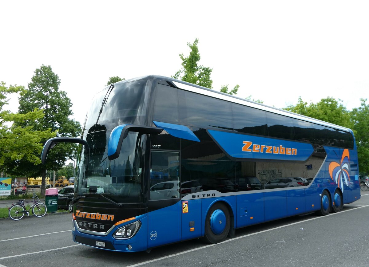 (251'246) - Zerzuben, Visp-Eyholz - Nr. 20/VS 64'233 - Setra am 9. Juni 2023 in Thun, Seestrasse