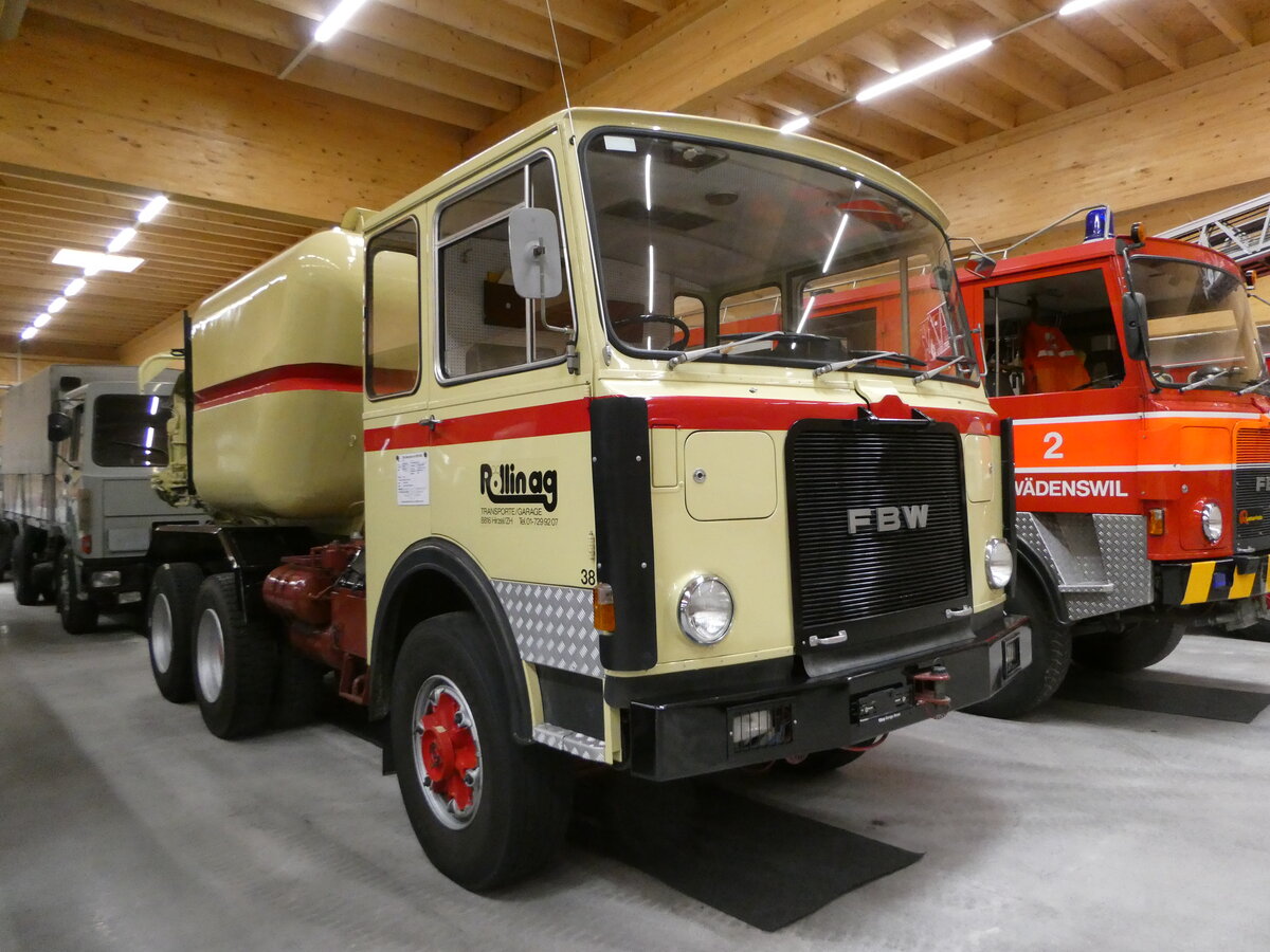 (251'291) - Rllin, Hirzel - Nr. 38 - FBW am 10. Juni 2023 in Nfels, FBW-Museum
