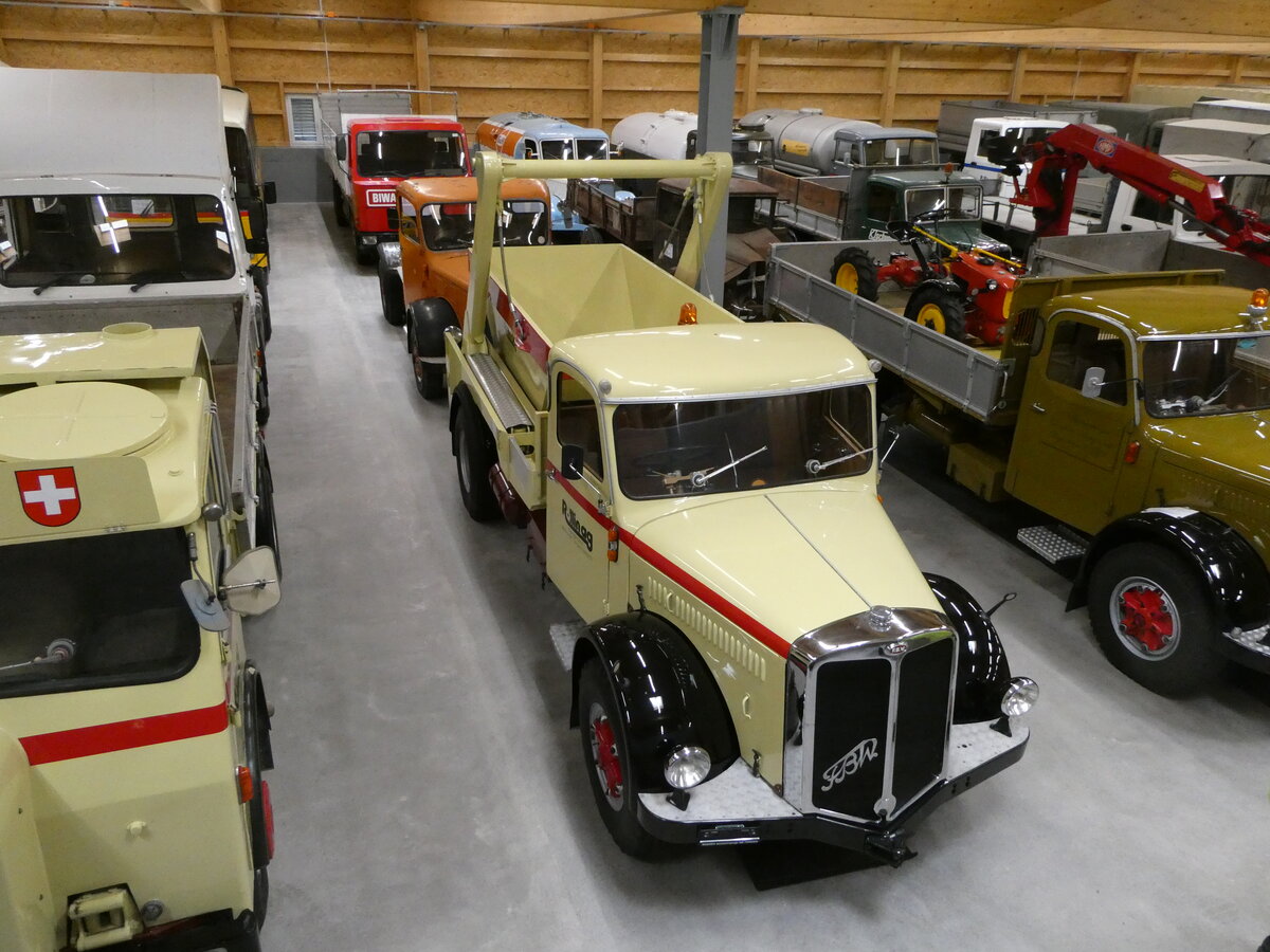 (251'311) - Rllin, Hirzel - FBW am 10. Juni 2023 in Nfels, FBW-Museum