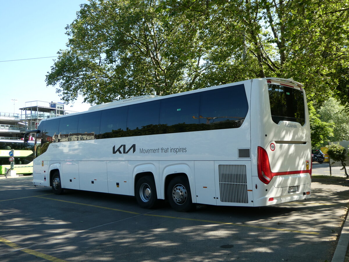 (251'408) - Aus der Slowakei: ??? - NR-966LU - Scania/Higer am 13. Juni 2023 in Zrich, Sihlquai