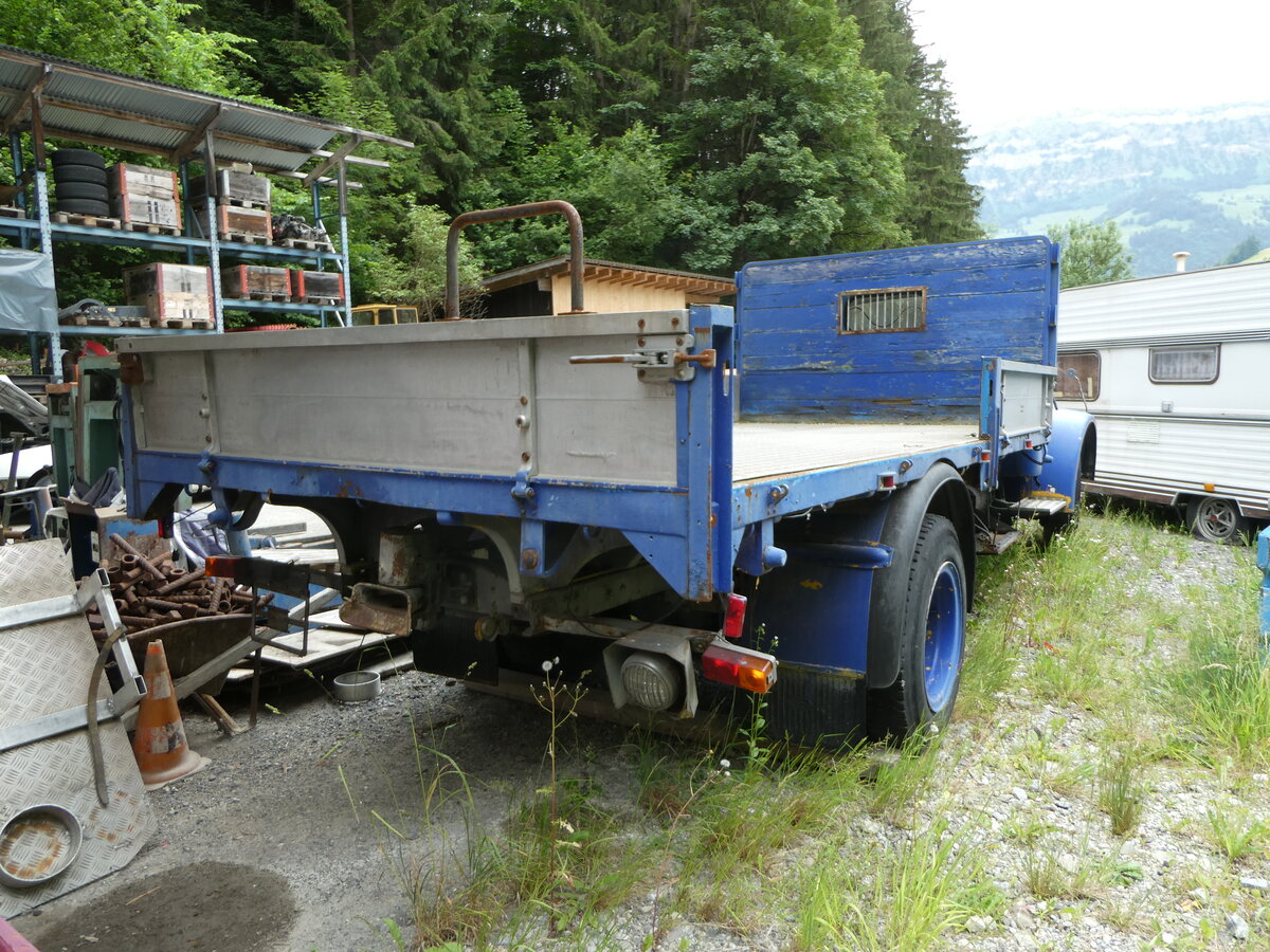 (252'160) - Cirque Starlight, Porrentruy - Saurer am 28. Juni 2023 in Frutigen, Gantengraben