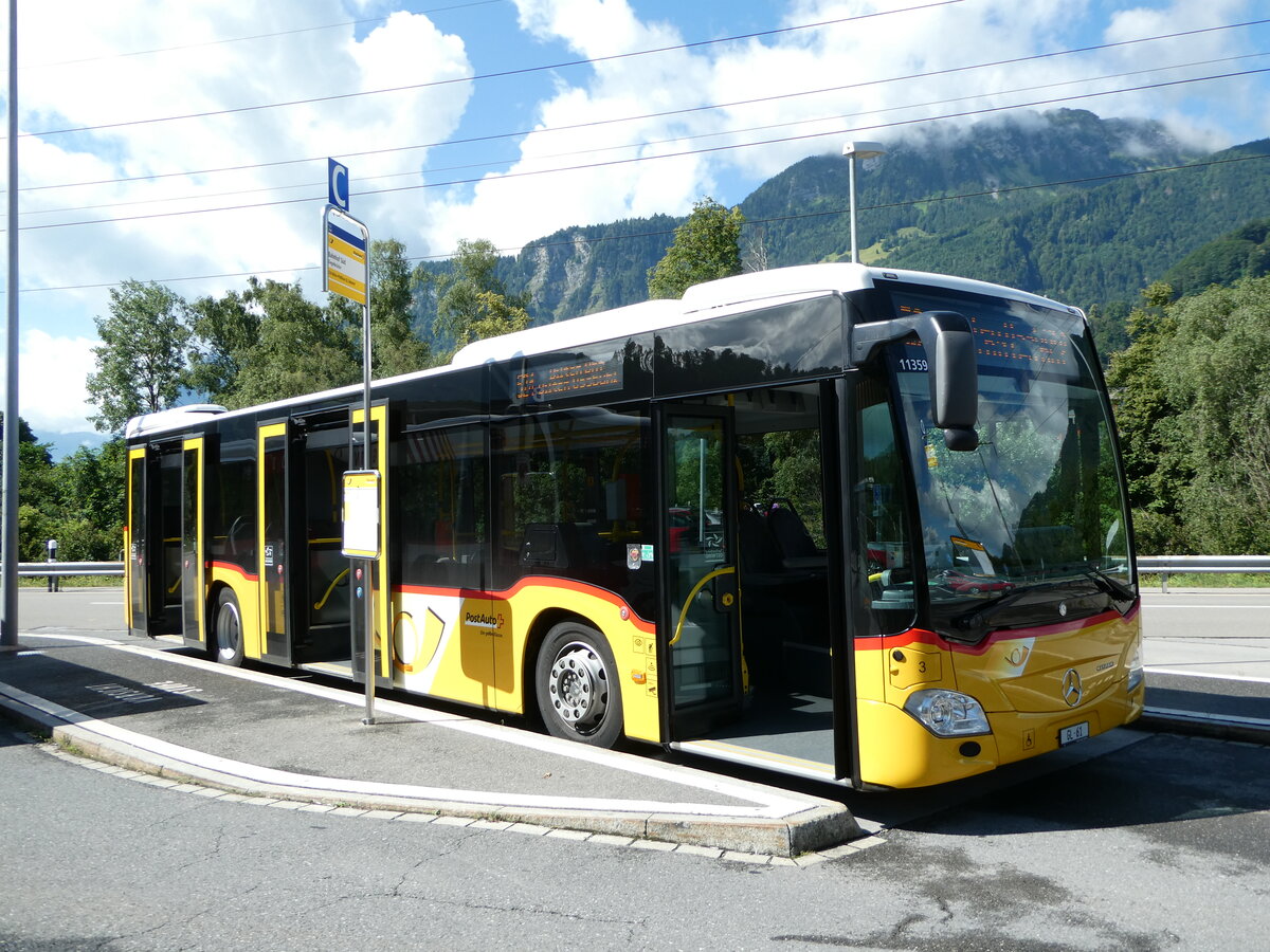 (252'323) - Niederer, Filzbach - Nr. 3/GL 61/PID 11'359 - Mercedes am 4. Juli 2023 beim Bahnhof Ziegelbrcke