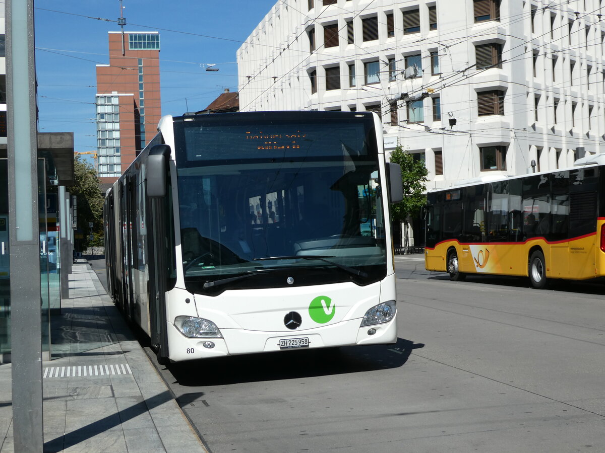 (253'642) - Welti-Furrer, Bassersdorf - Nr. 80/ZH 225'958 - Mercedes (ex Nr. 70; ex EvoBus, Kloten) am 11. August 2023 beim Hauptbahnhof Winterthur