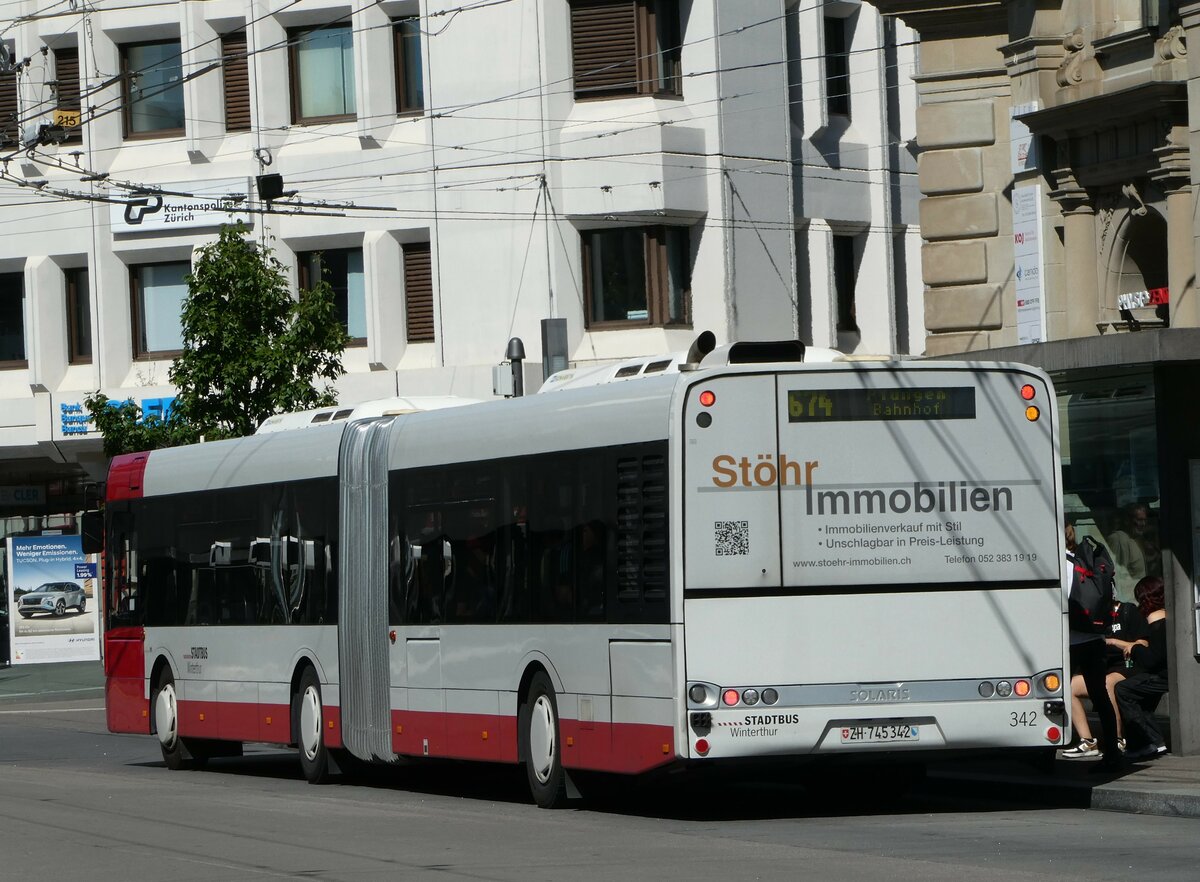 (253'654) - SW Winterthur - Nr. 342/ZH 745'342 - Solaris am 11. August 2023 beim Hauptbahnhof Winterthur