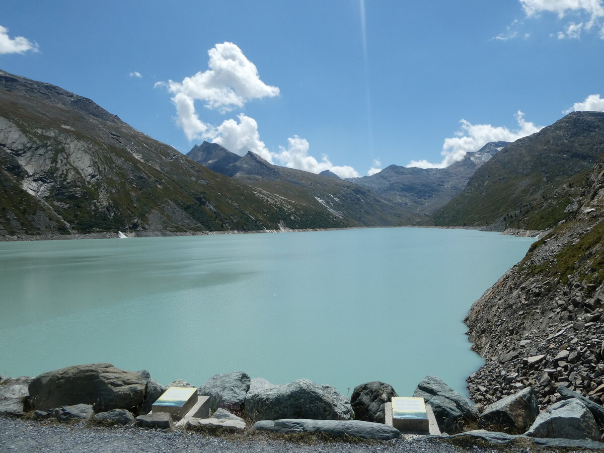 (253'838) - Der Mattmark Stausee am 15. August 2023