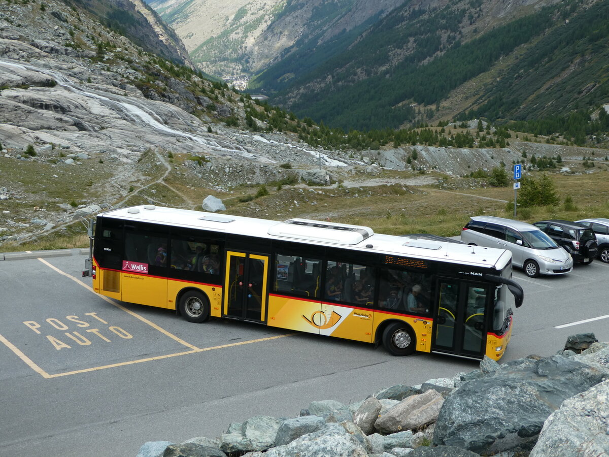 (253'853) - PostAuto Wallis - VS 468'401/PID 10'908 - MAN am 15. August 2023 beim Mattmark