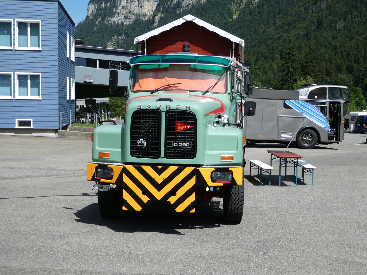 (253'972) - Holdener, Oberiberg - ZH 168'942 - Saurer am 19. August 2023 in Hoch-Ybrig, Talstation Weglosen