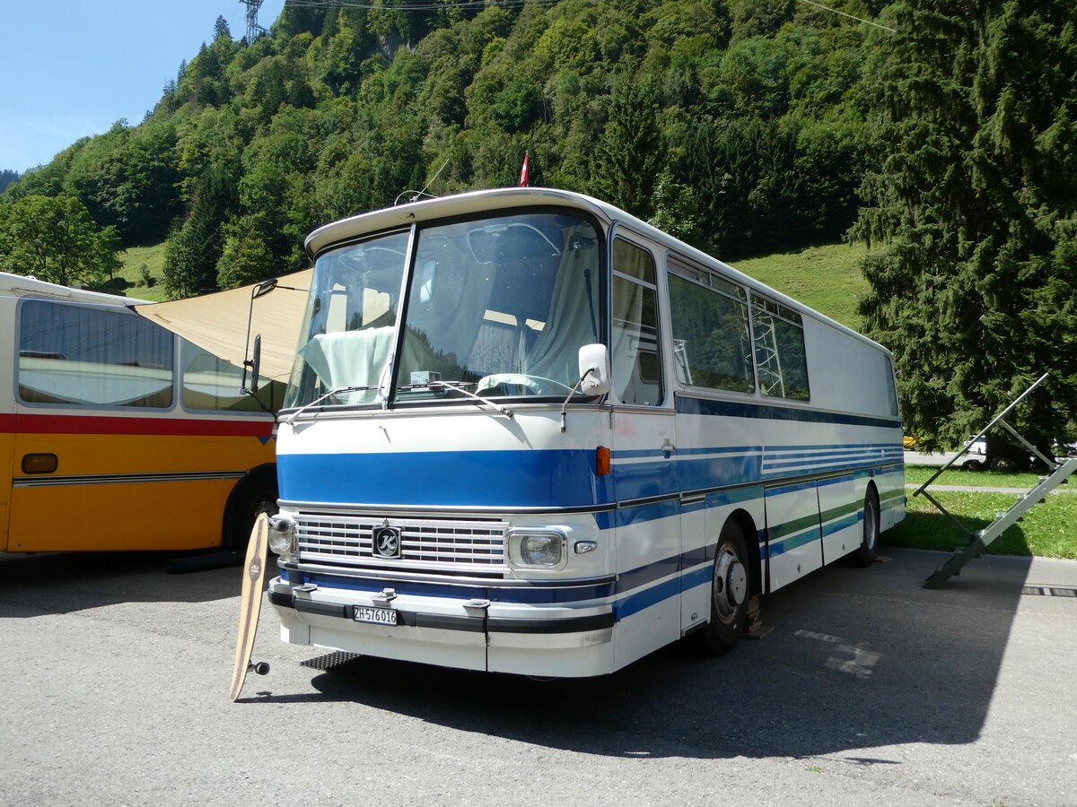 (253'985) - Meier, Dietikon - ZH 576'016 - Setra (ex Geiger, Adelboden Nr. 1; ex Schelbert, Unteriberg) am 19. August 2023 in Hoch-Ybrig, Talstation Weglosen