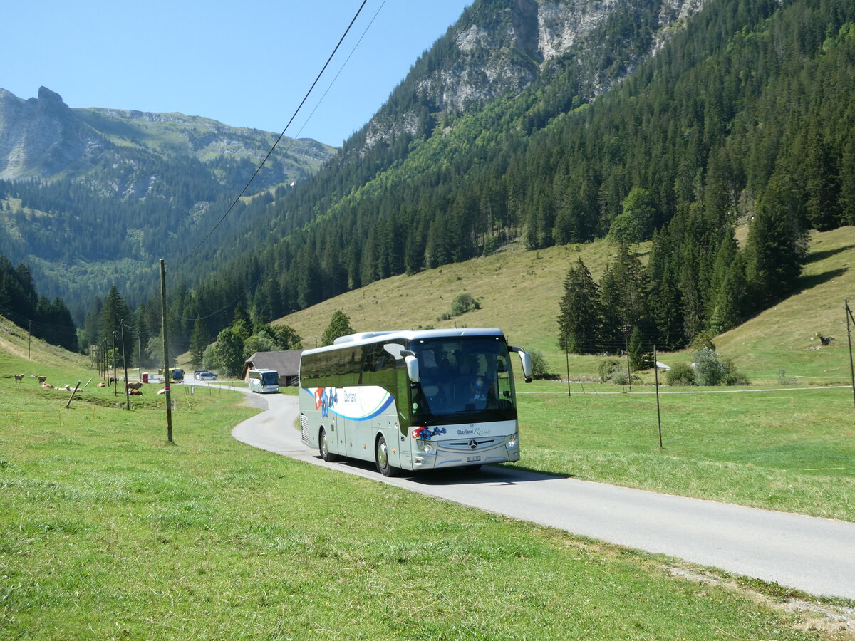 (254'140) - Oberland Reisen, Thun - Nr. 43/BE 102'043 - Mercedes (ex Nr. 41) am 22. August 2023 auf der Grimmialp