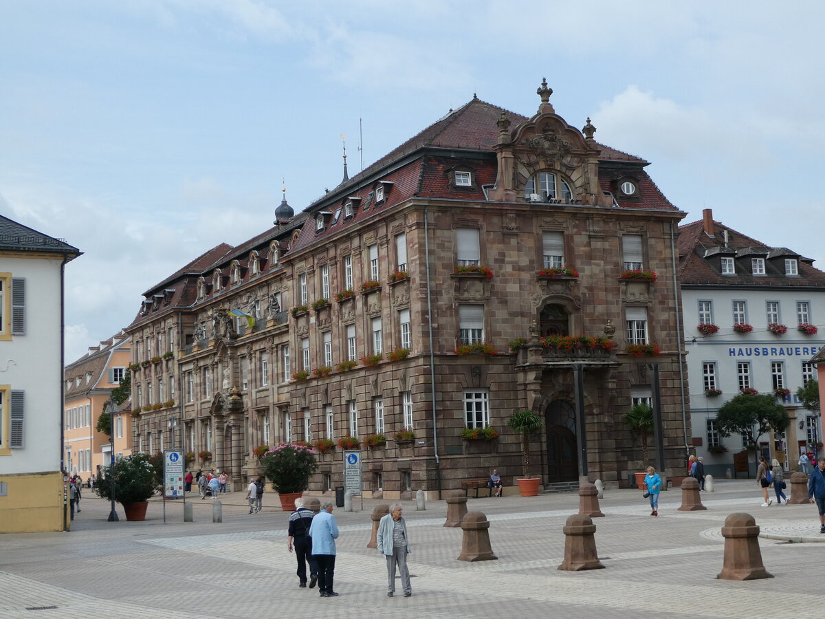 (254'298) - Das Stadthaus am 29. August 2023 in Speyer